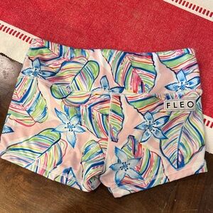 Fleo Women's Tropical Print Shorts High Rise Original